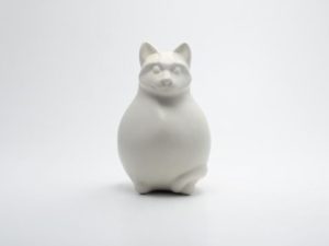 Katze sitzend weiss
